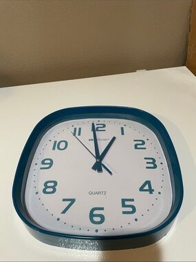 Quartz Modern Teal Wall Clock with Clear Numerals